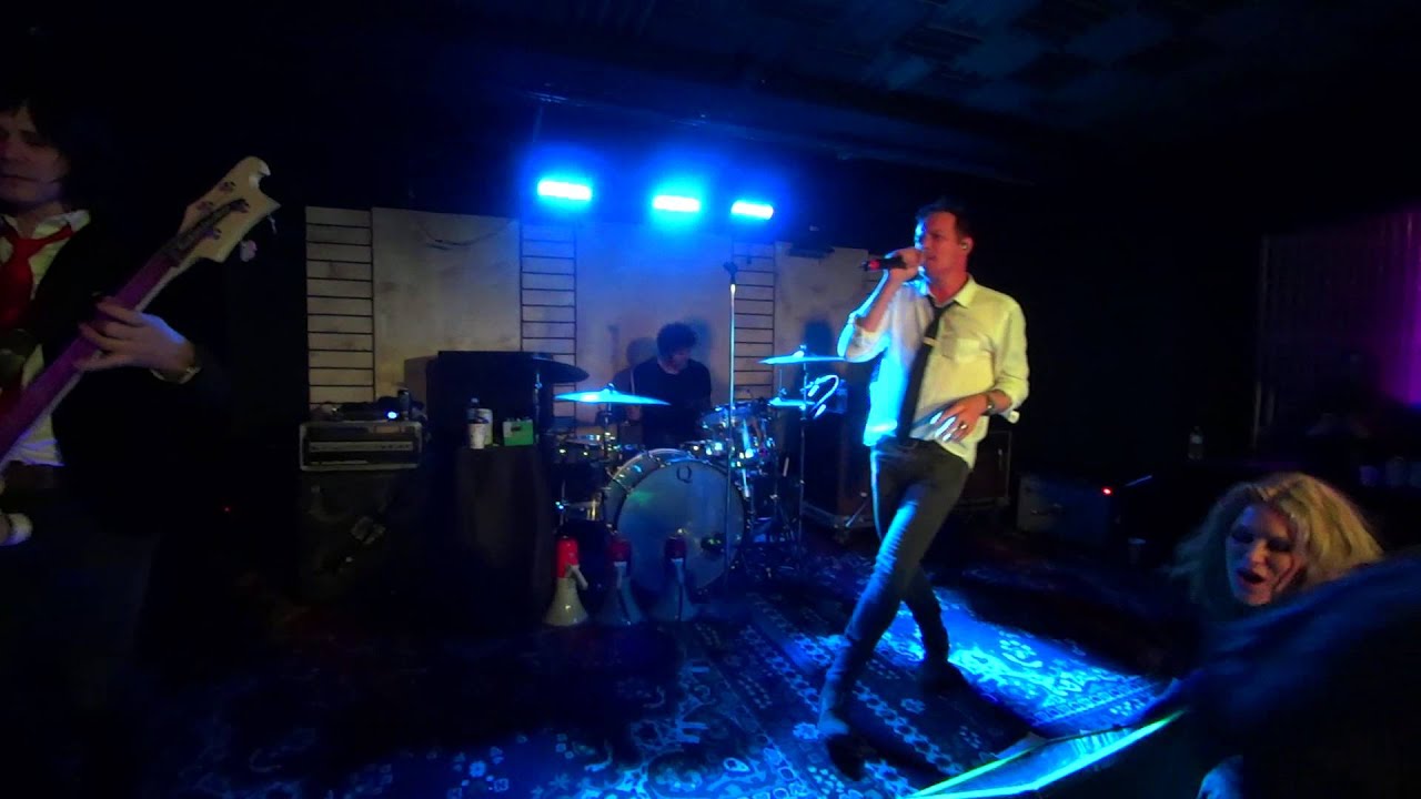 Scott Weiland and the Wildabouts