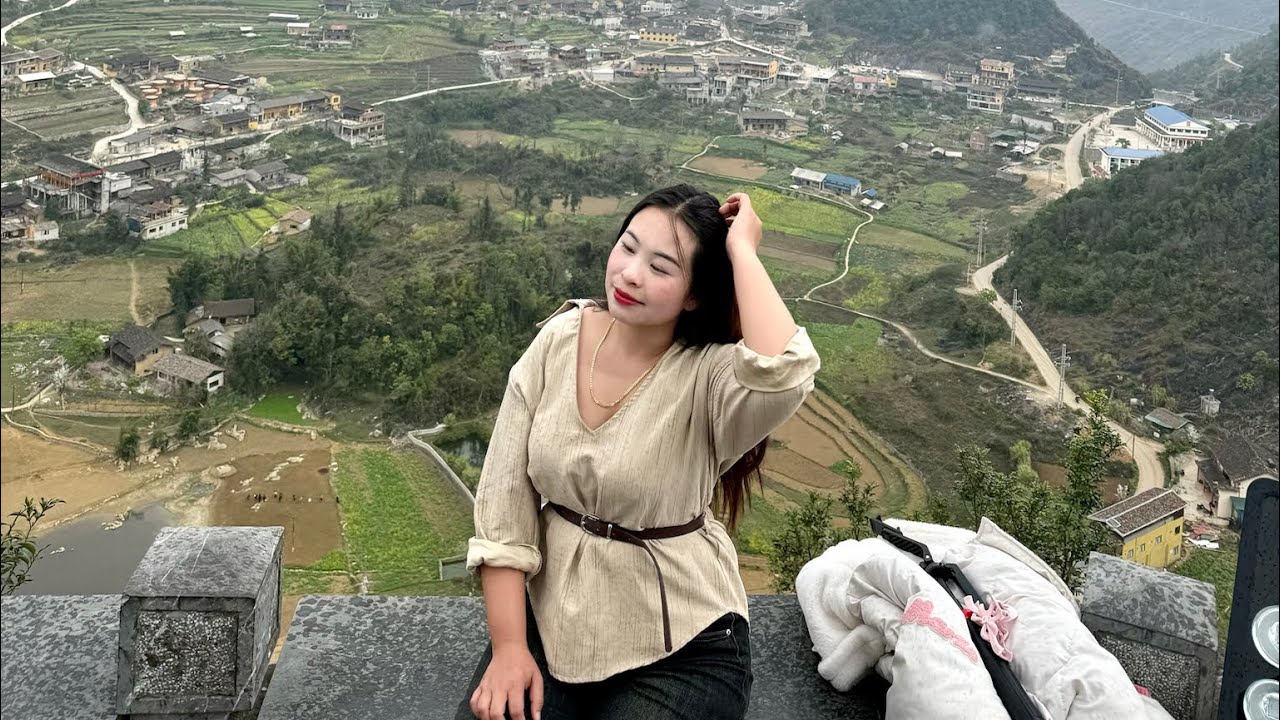 Paj Tshiab mus ncis ua si Nyob đồng văn muaj toj rooj hauv pes zoo nkauj kho siab zim xwb nawb 