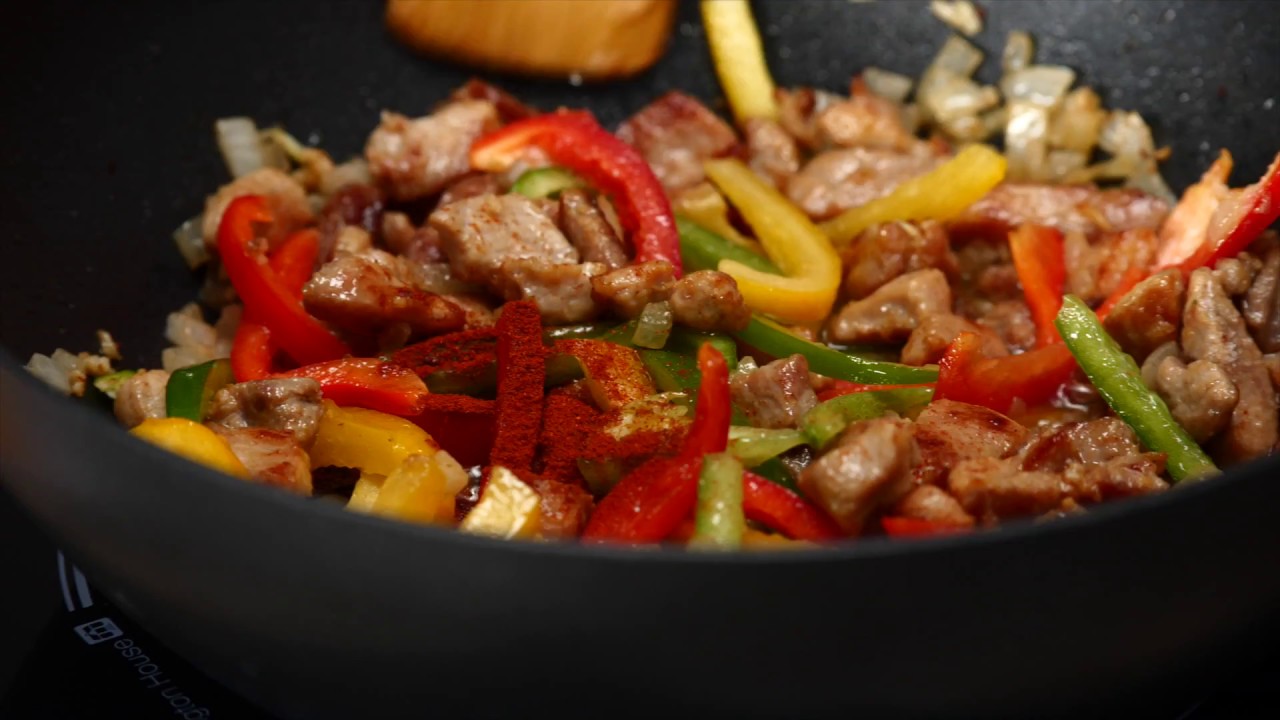 Tigaie rapida cu carne si legume - Idei de retete
