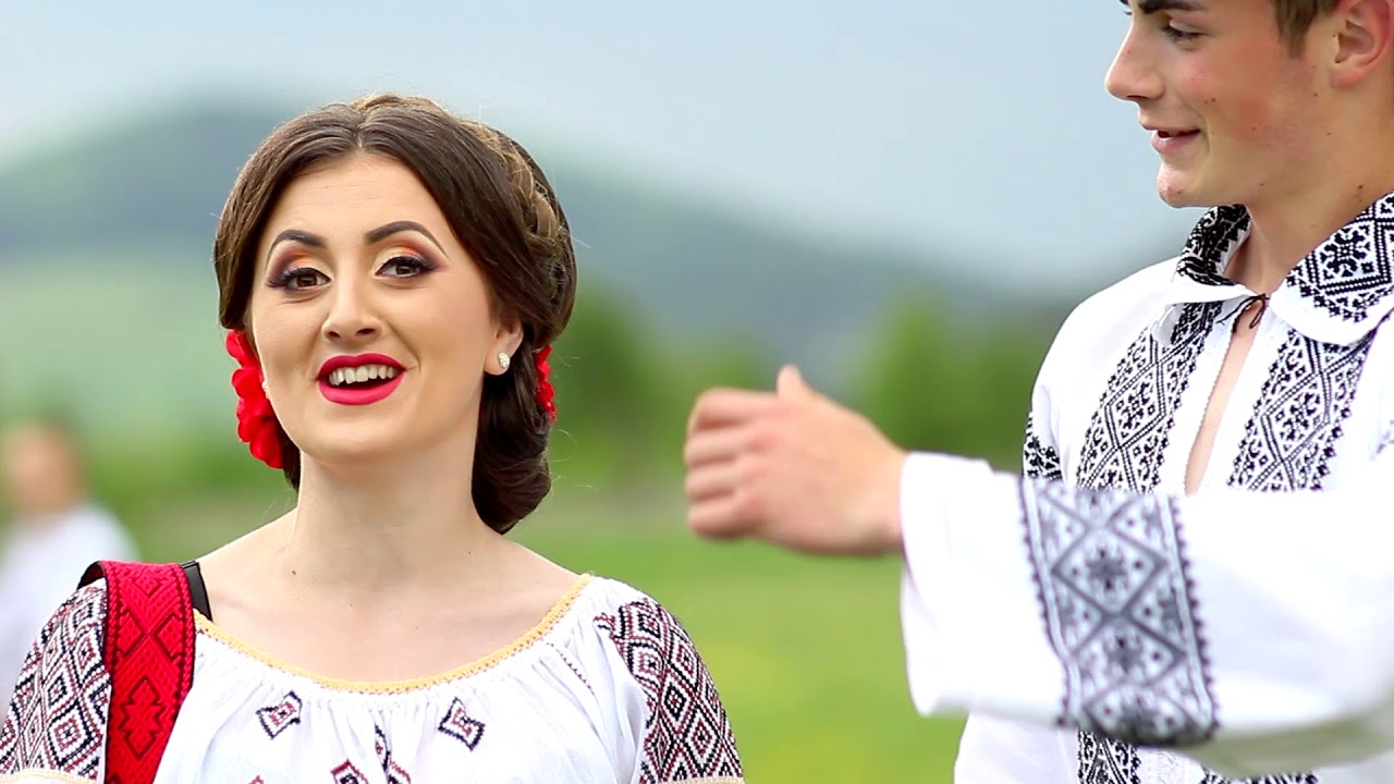 Liliana Ursachi -  Ca la Vicov cine joaca