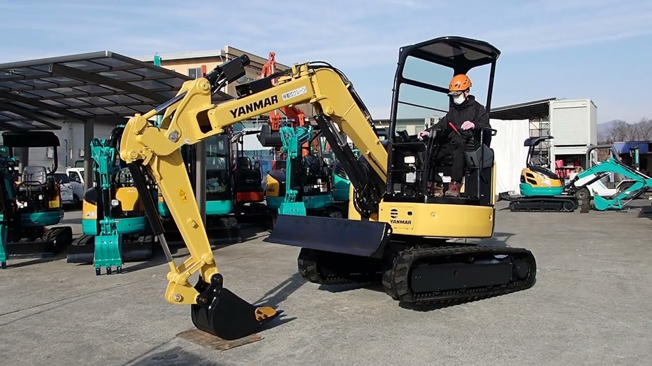 【A2698】 B30U  2021年/745HR　中古ユンボ　クレーン仕様
