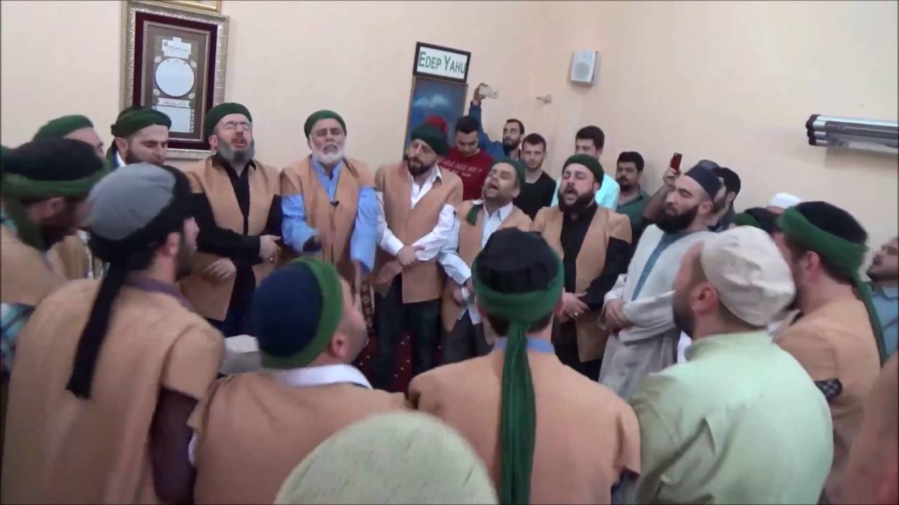 #Tag Zikir //Arayı Arayı Bulsam izini İzinin Tozlarına Sürsem Yüzümü