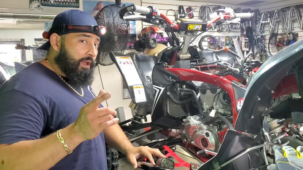 How to Install DYNOJET POWER COMMANDER V  2015 YAMAHA YFZ450R  - Step 1