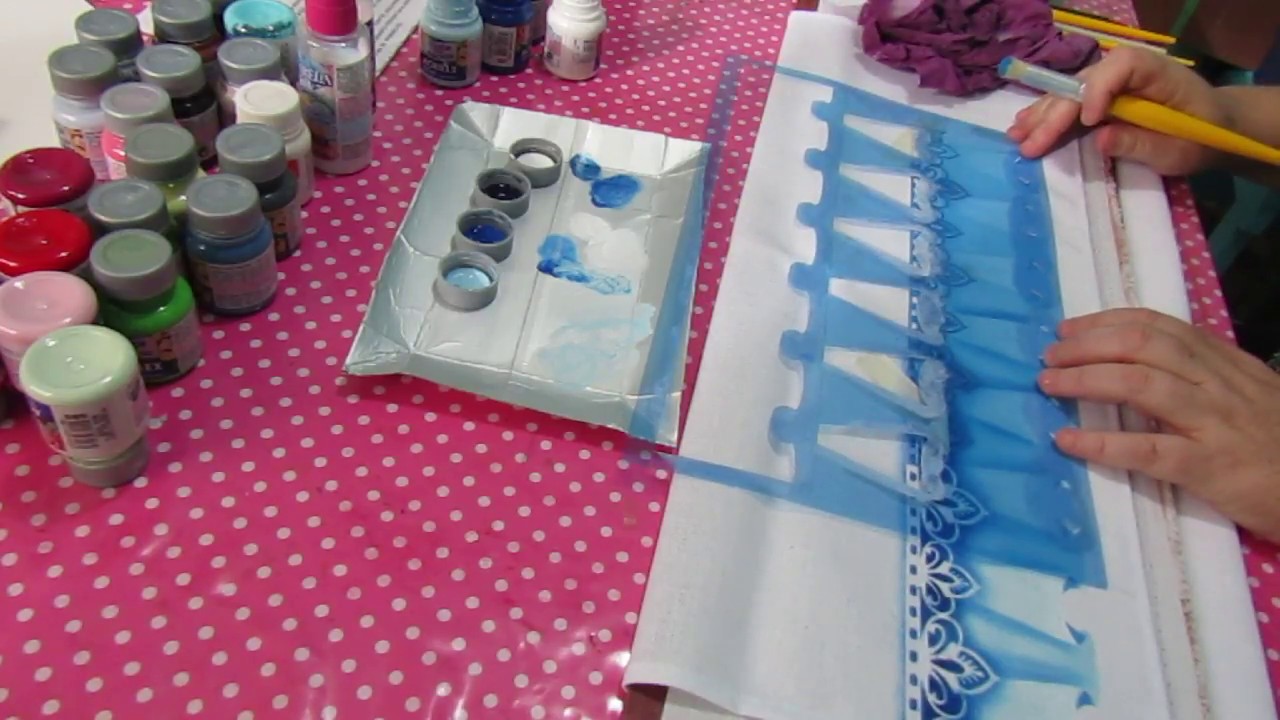Pintura com stencil ( falso barrado )