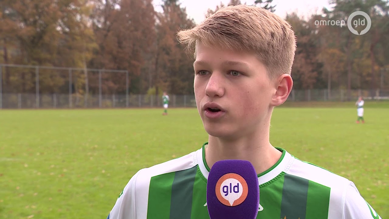 VVOG komt met aanvoerdersband voor respect, tegen racisme