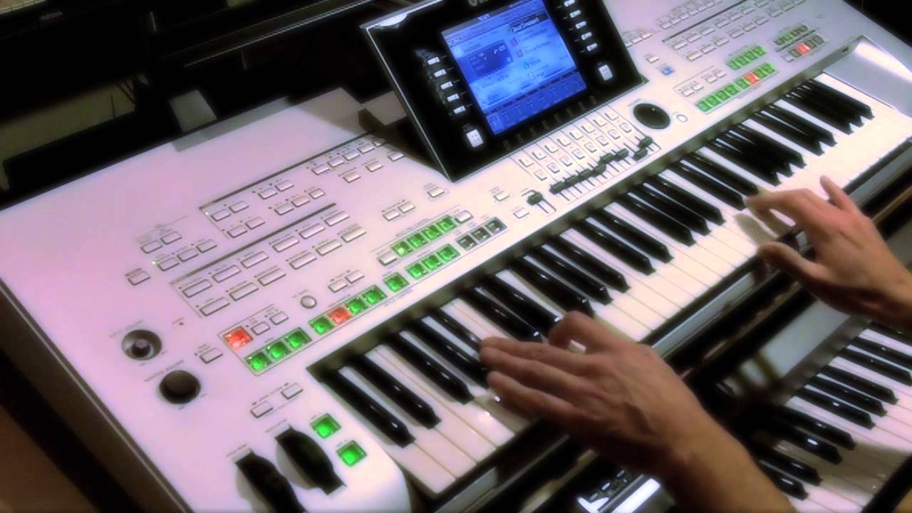 Forever Autumn on Yamaha Tyros 3 by Tonneman