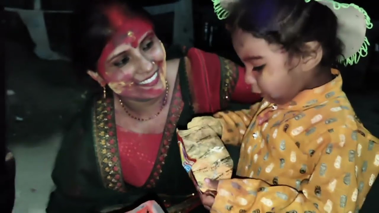 होली में पूरा परिवार एक साथ मिलकर होली बनाया #holi #holispecial #photo #funny #comedy 