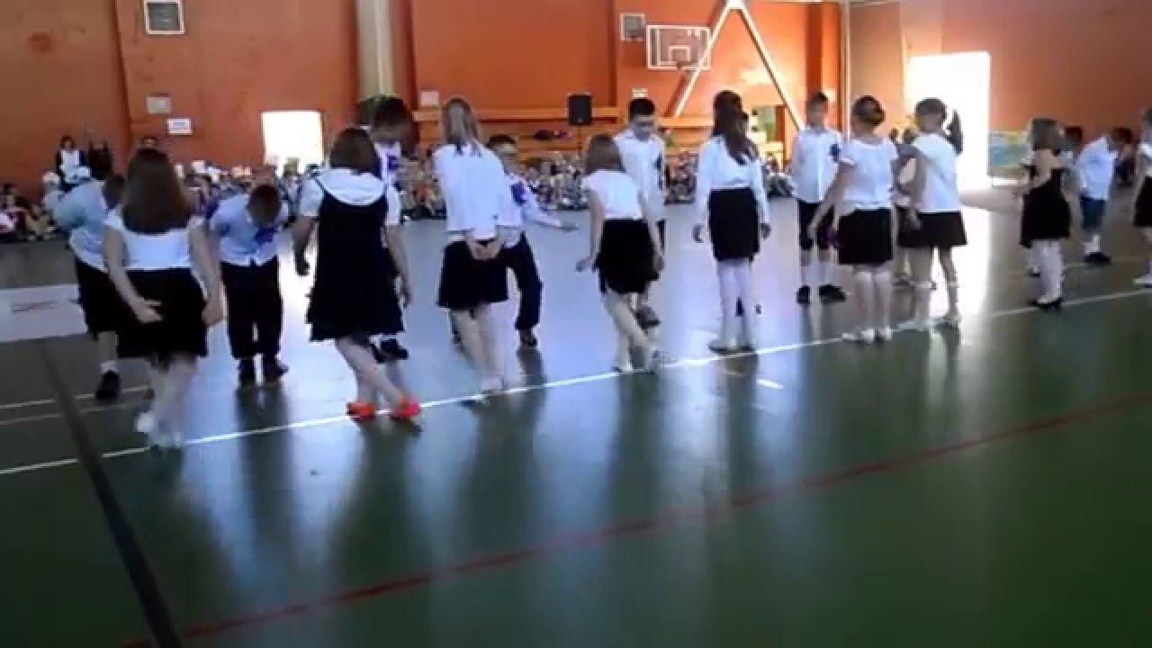 szkolny menuet