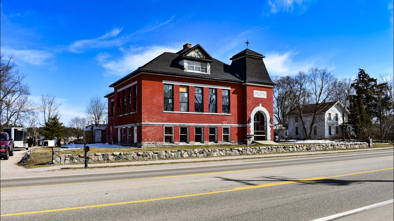 Schoolhouse of 1909 FULL tour walkthrough // Where we are at a year and a half into the project //