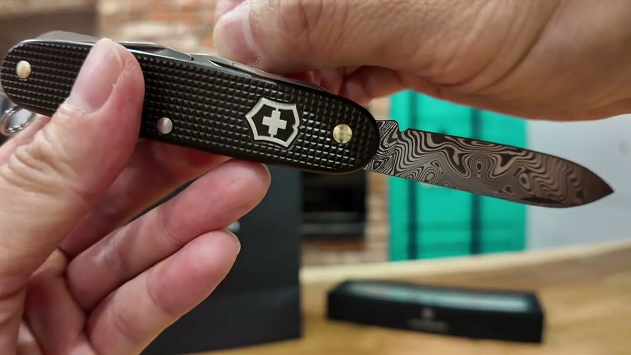 Victorinox FARMER X ALOX DAMAST LIMITED EDITION 2024 unboxing 大馬士革限量開箱(編號3838)