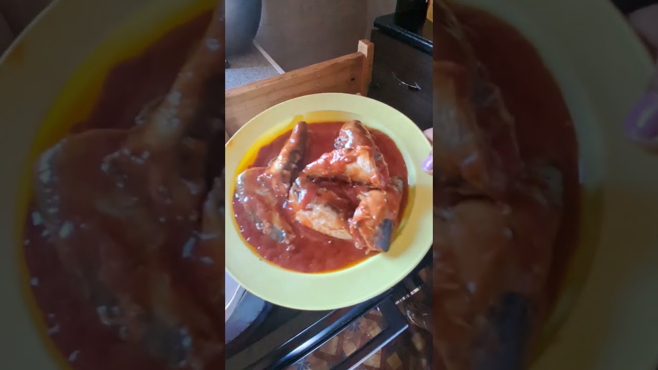 Kom ons maak n lekker vis smoor en vetkoek 😋😋😋😋😋