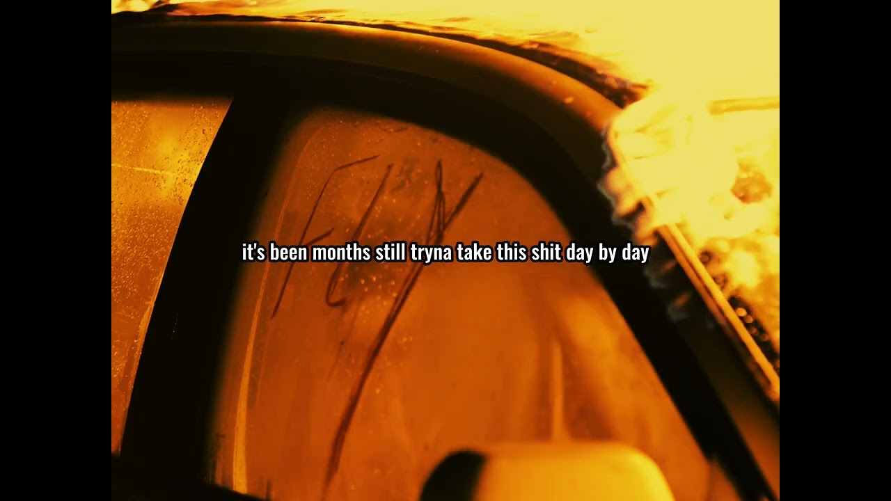 Zzz. - Fly (Official Lyric Video)