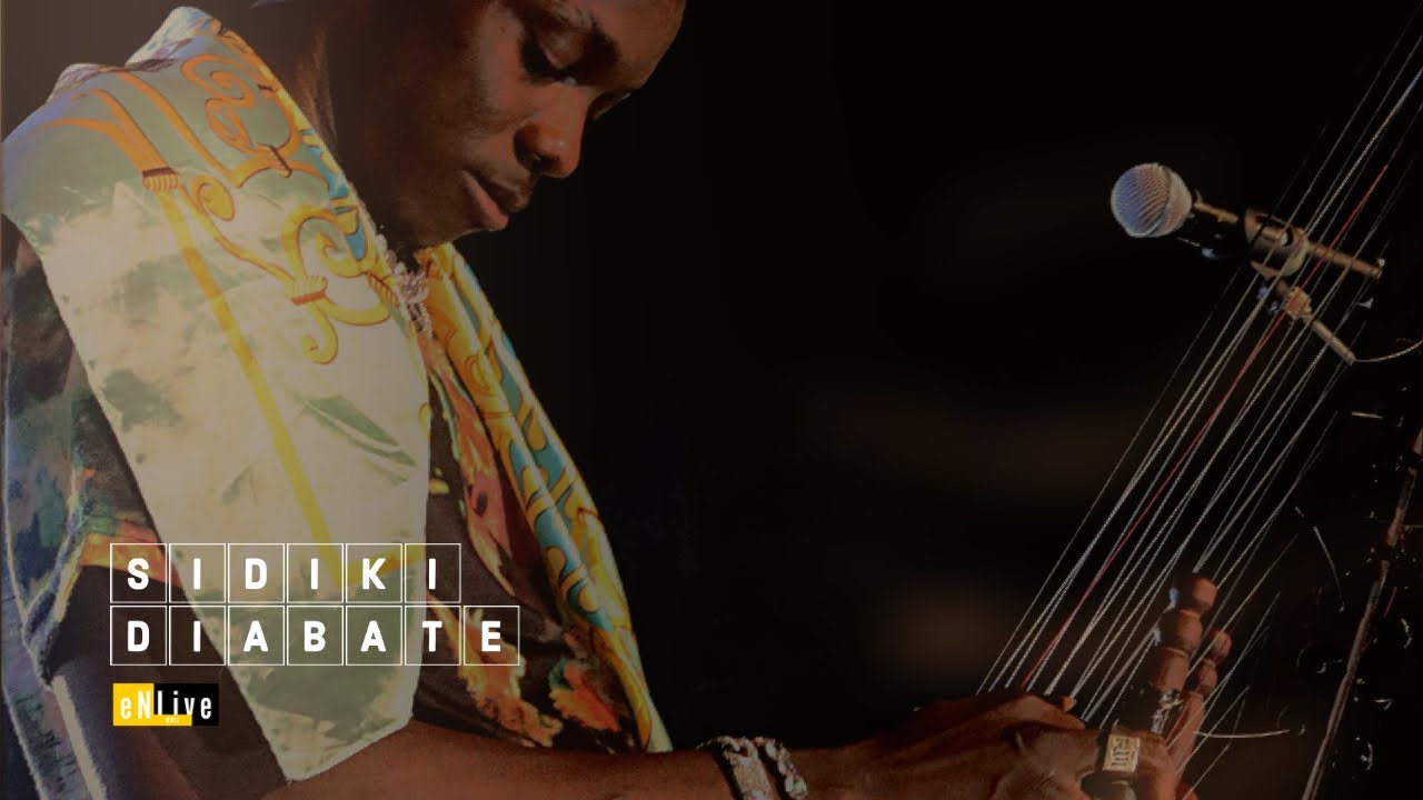 Sidiki DIABATE session acoustique sur #eNLiveMali