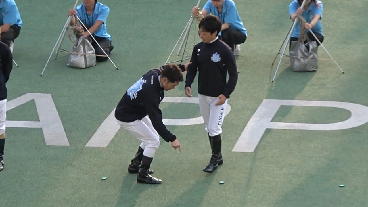 【WASJ表彰式】戸崎騎手「あなたはこっち！」  川田騎手と戸崎騎手の仲良しなやりとり