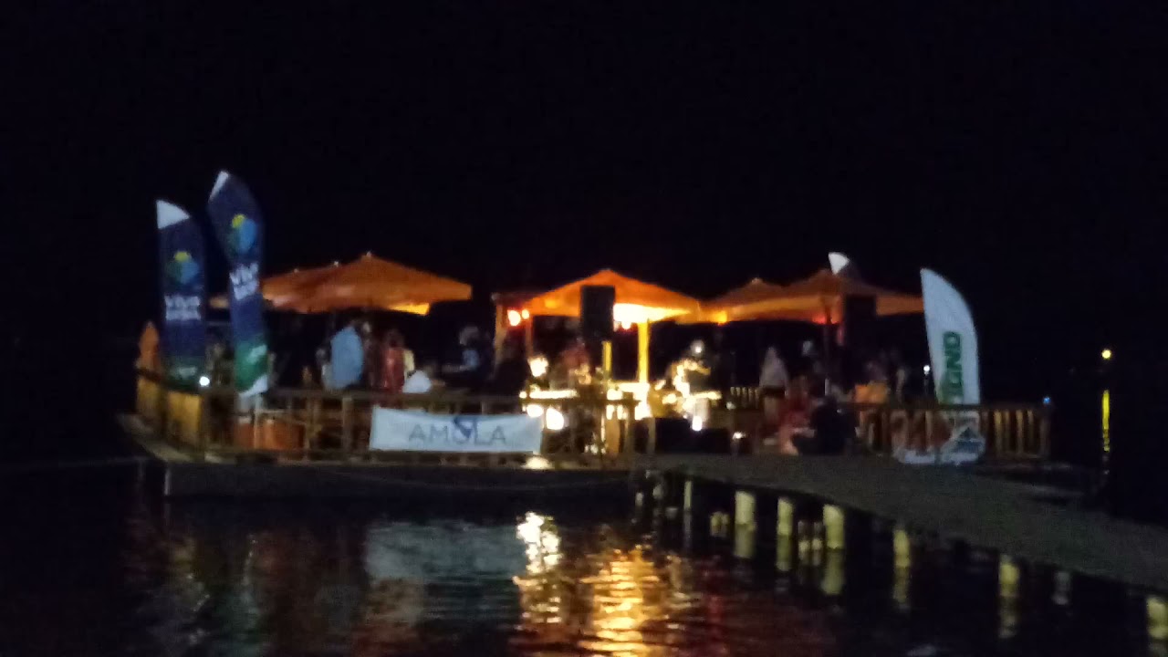 Pocket show do Dazaranha, na Lagoa da Conceição (30/11/21).