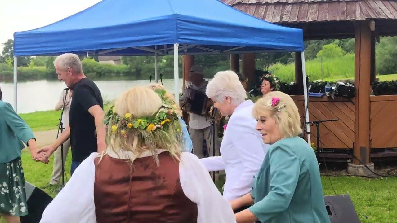 Jono Dainio polka - Vadoklių kultūros centro liaudiškos muzikos kapela “Susiedai”