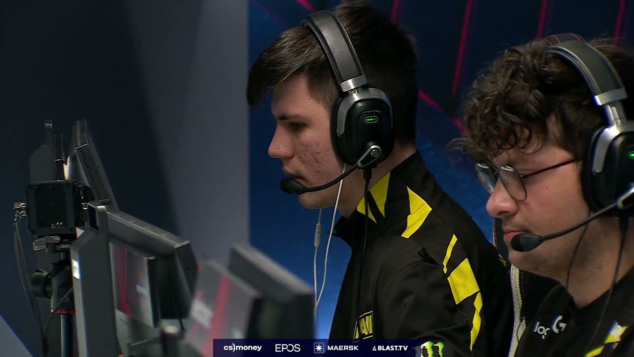 b1t saves the day once again for NAVI | CSGO