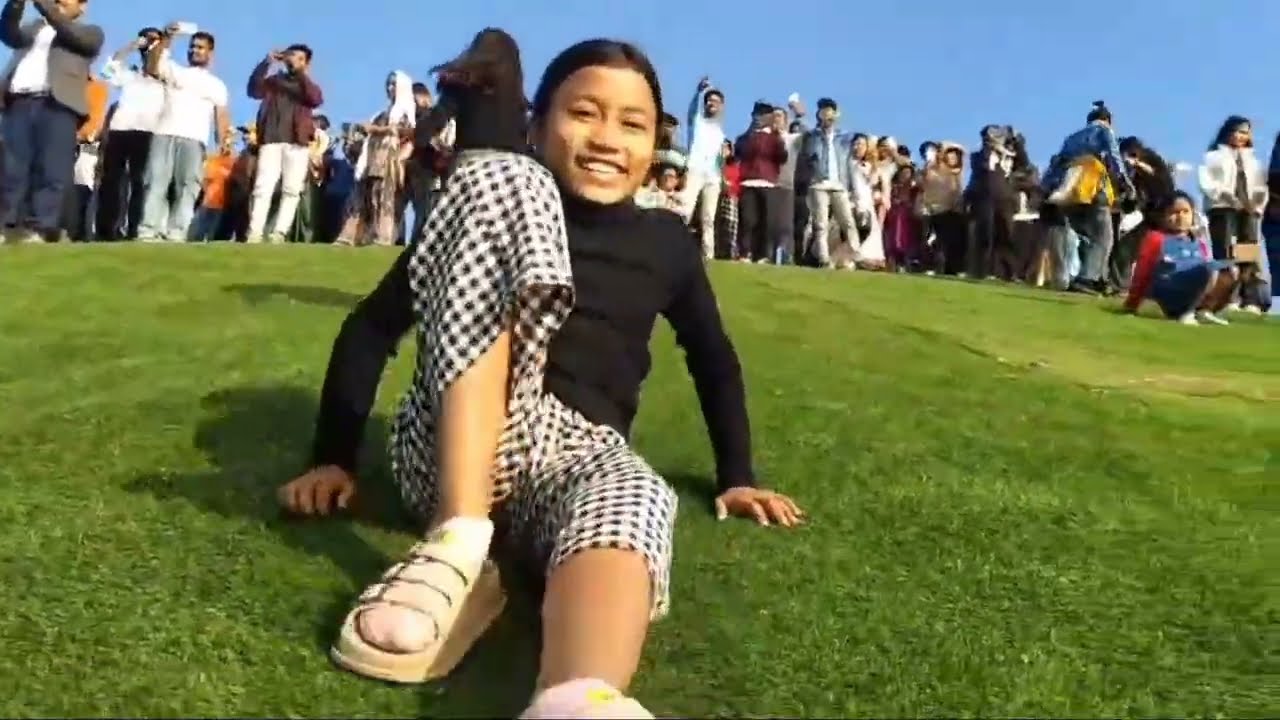 At Jampui Paragliding 🥰🥰🥰Klaha pal rao bai berai laimo#kaubrumusicvideo #dance #kaubrufunnyvideo 