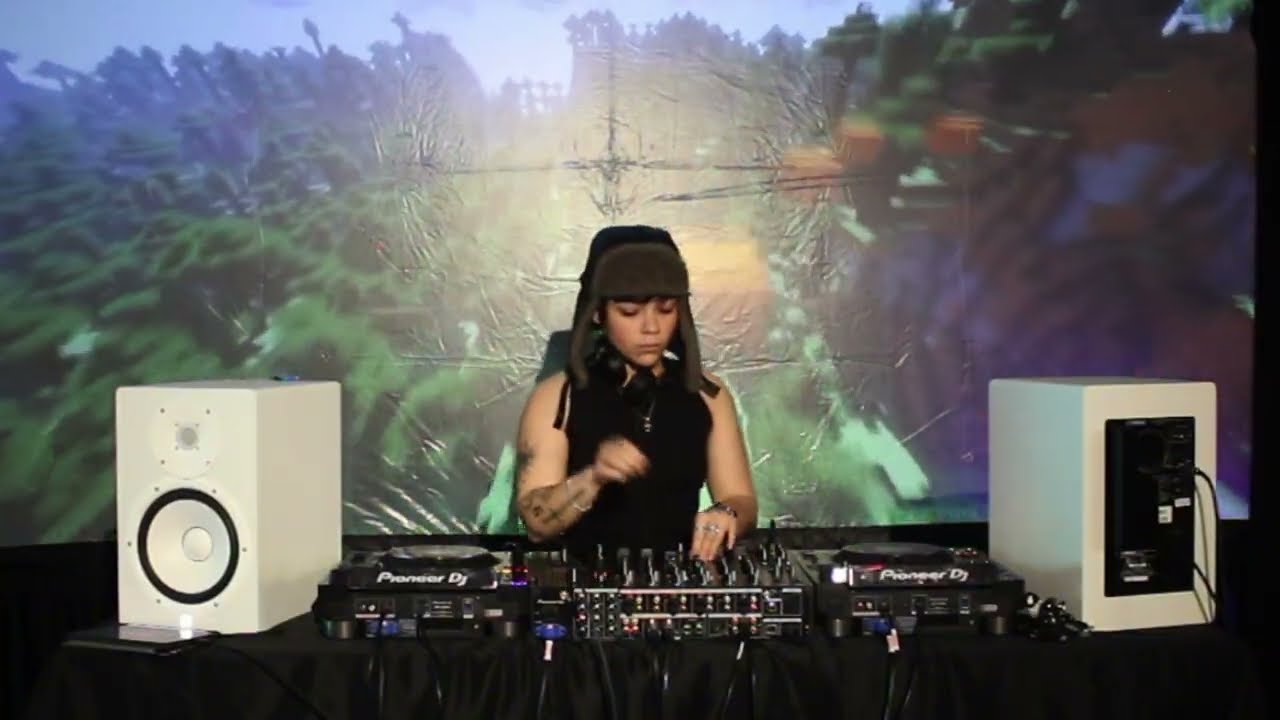 arktoi | music 4 hot girls & gays #001