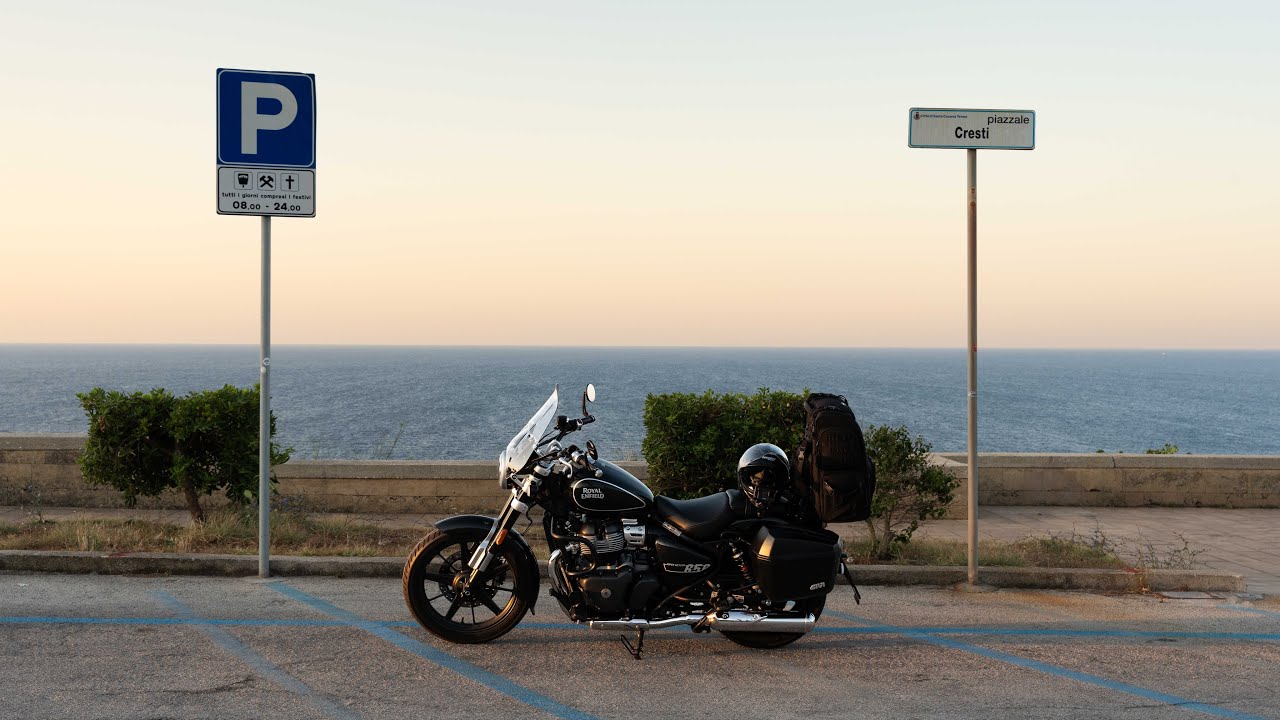 Royal Enfield Super Meteor 650 - 4K Pure Sound - South Italian coast riding at Dawn