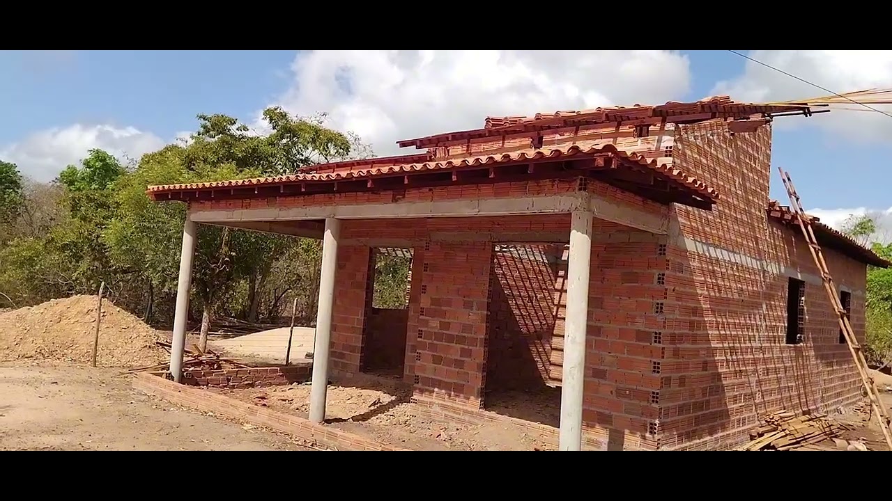Hoje foi dia de finalizar o teto da minha nova casa !obrigado meu Deus 