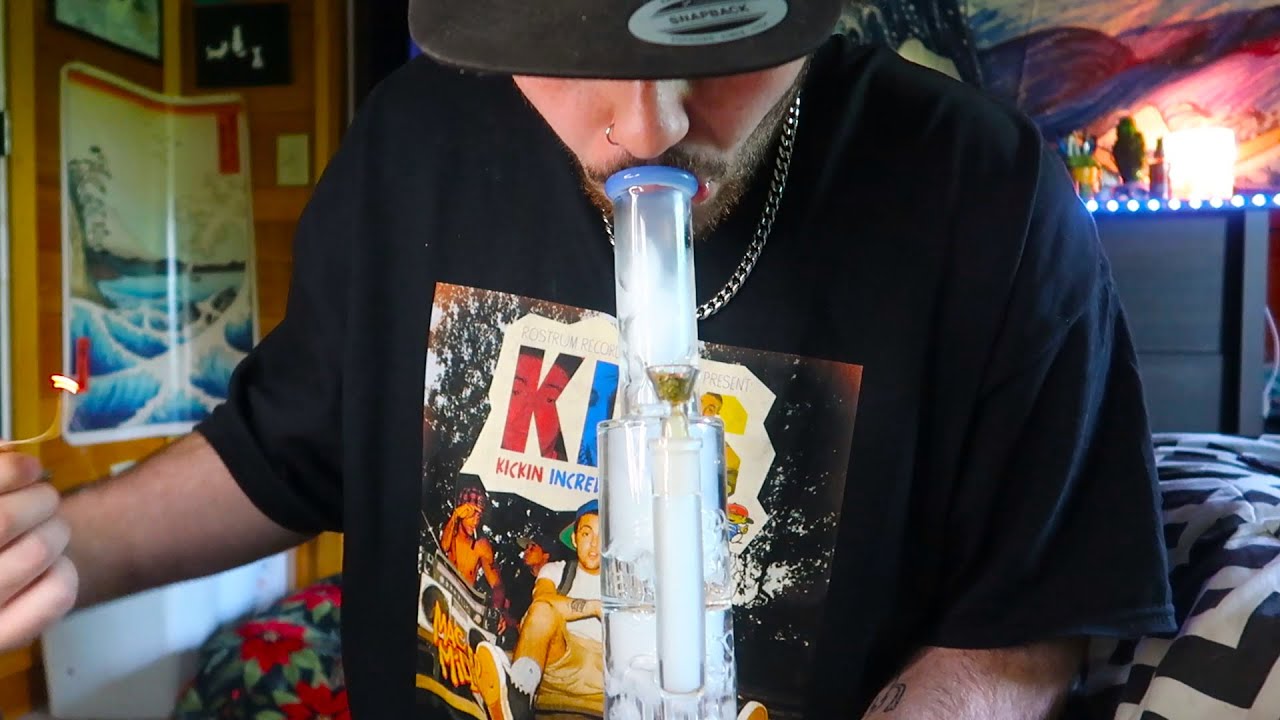 SMOKE SESH BONG RIPS 🍃🔥💨