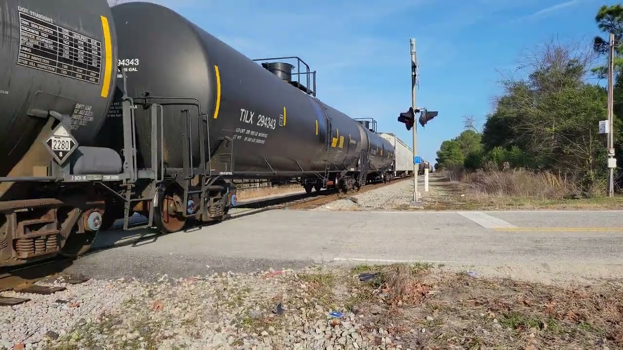 CSX F784 passing through Elgin, Sc