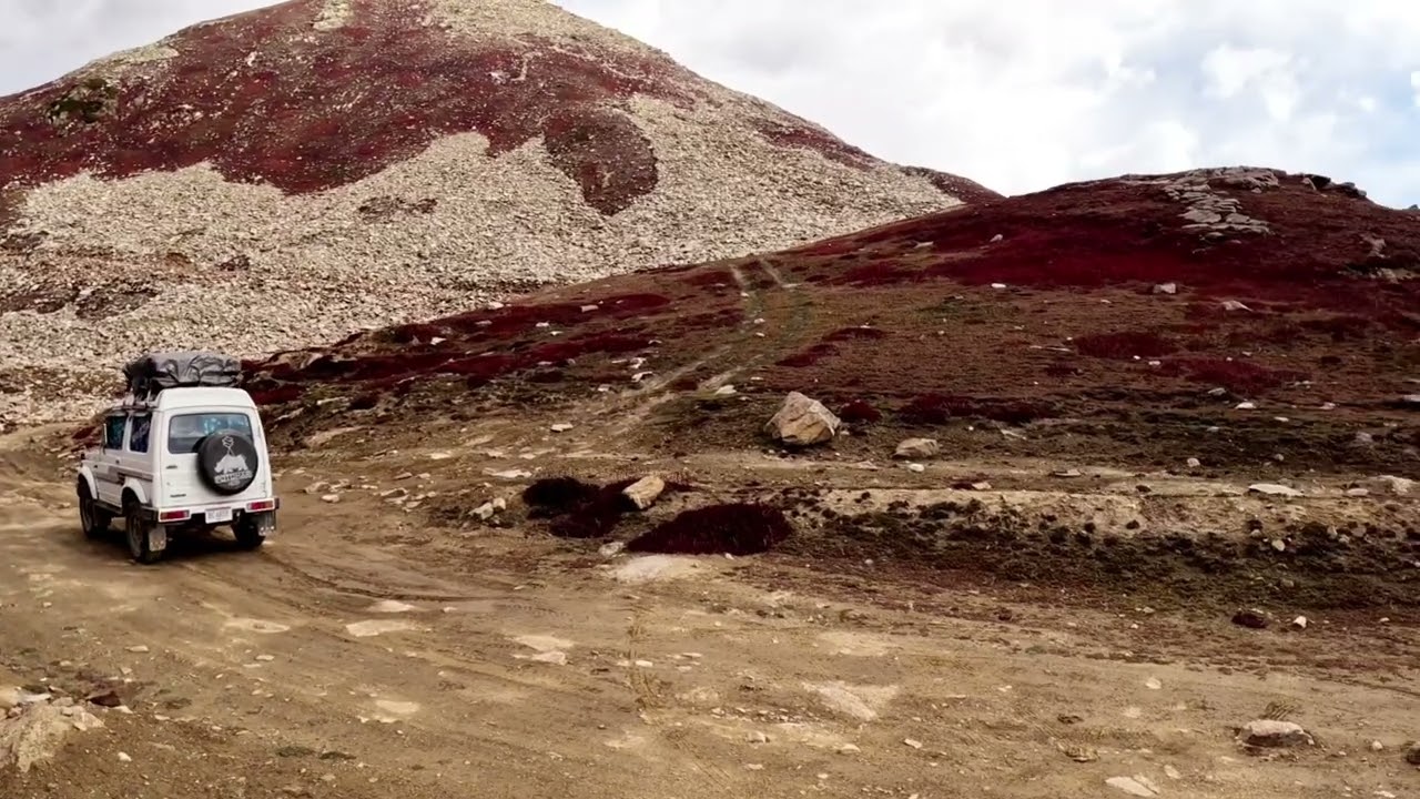 Noori Top , Noori Pass , Nori Top , Red Beauty Of Noori Top in the month of October 