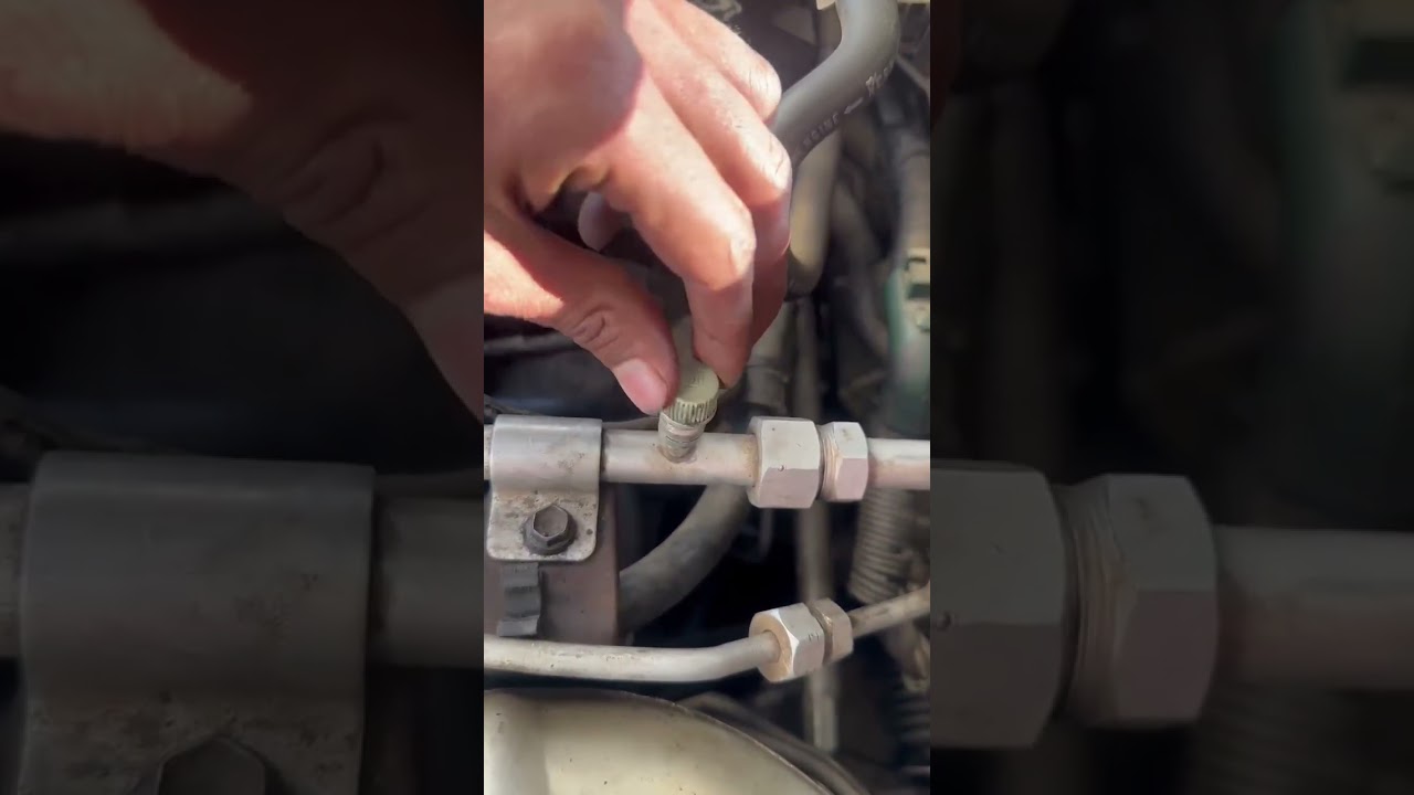 AC Low Pressure Cap Fitting 