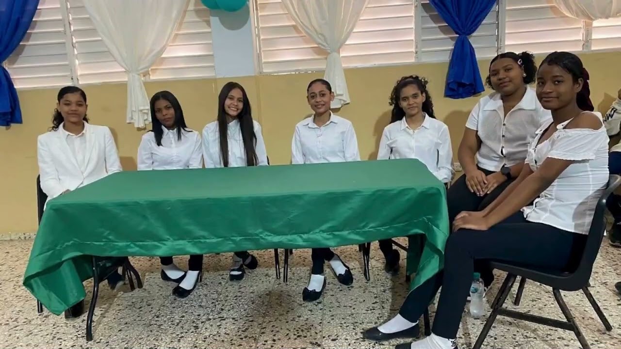 🛡️ Semana del Internet Seguro 2026: Estudiantes de 4to y 5to presentan sobre Grooming y Sexting 💻