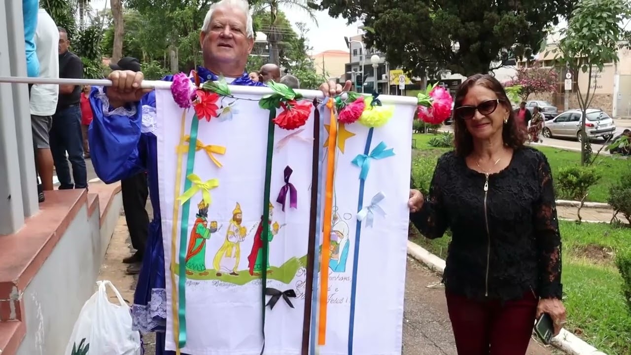 Tradicional encontro de Folia de Reis é realizada na Prefeitura de Alfenas