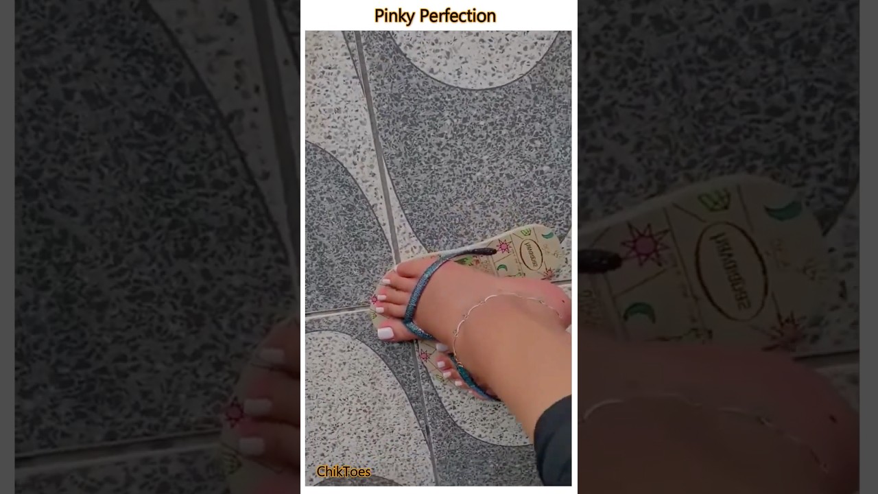 Pinky Perfection & Anklet Glow ✨ #BeautifulFeet #PrettyFeet #CuteToes  #chictoes #feetlove #soles