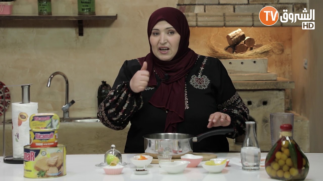 تدبيرة مع مفيدة..طريقة التخلص من رائحة الحوت في البيت بعد طبخه