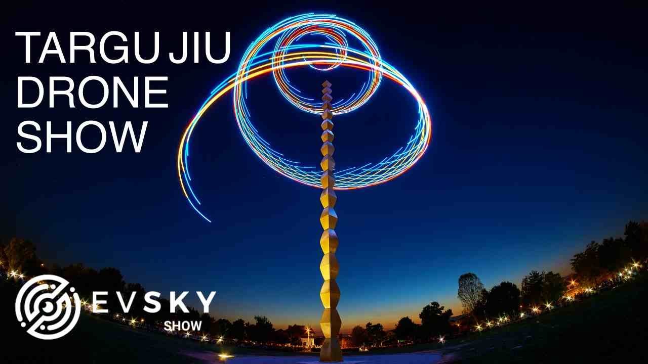 Spectacol de lumini cu drone in jurul Coloanei Infinitului (EVSKY Drone Light Show Romania)