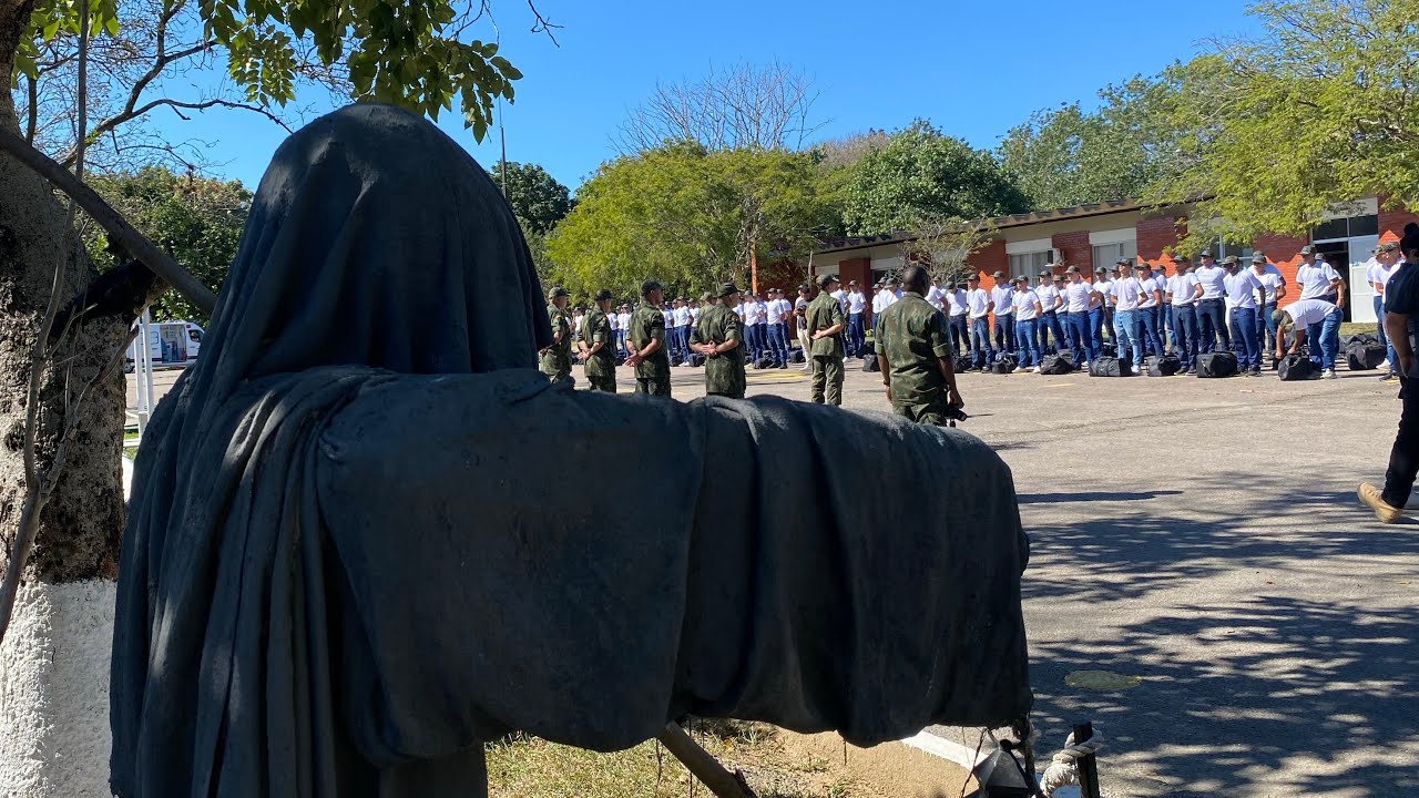Semana Zero: A Jornada dos Futuros Fuzileiros Navais Come&ccedil;a com P&eacute; Direito!