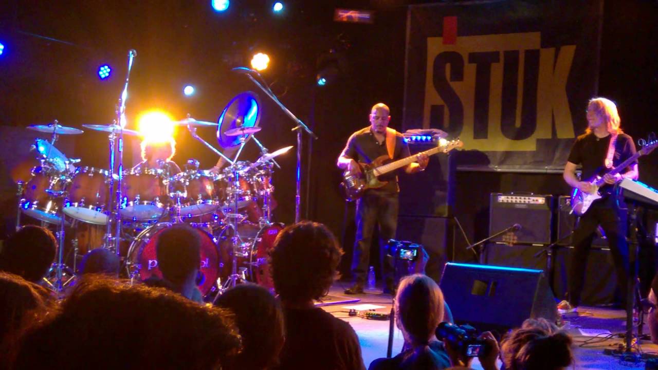 Simon Phillips ft. Andy Timmons, Steve Weingart, Ernest Tibbs