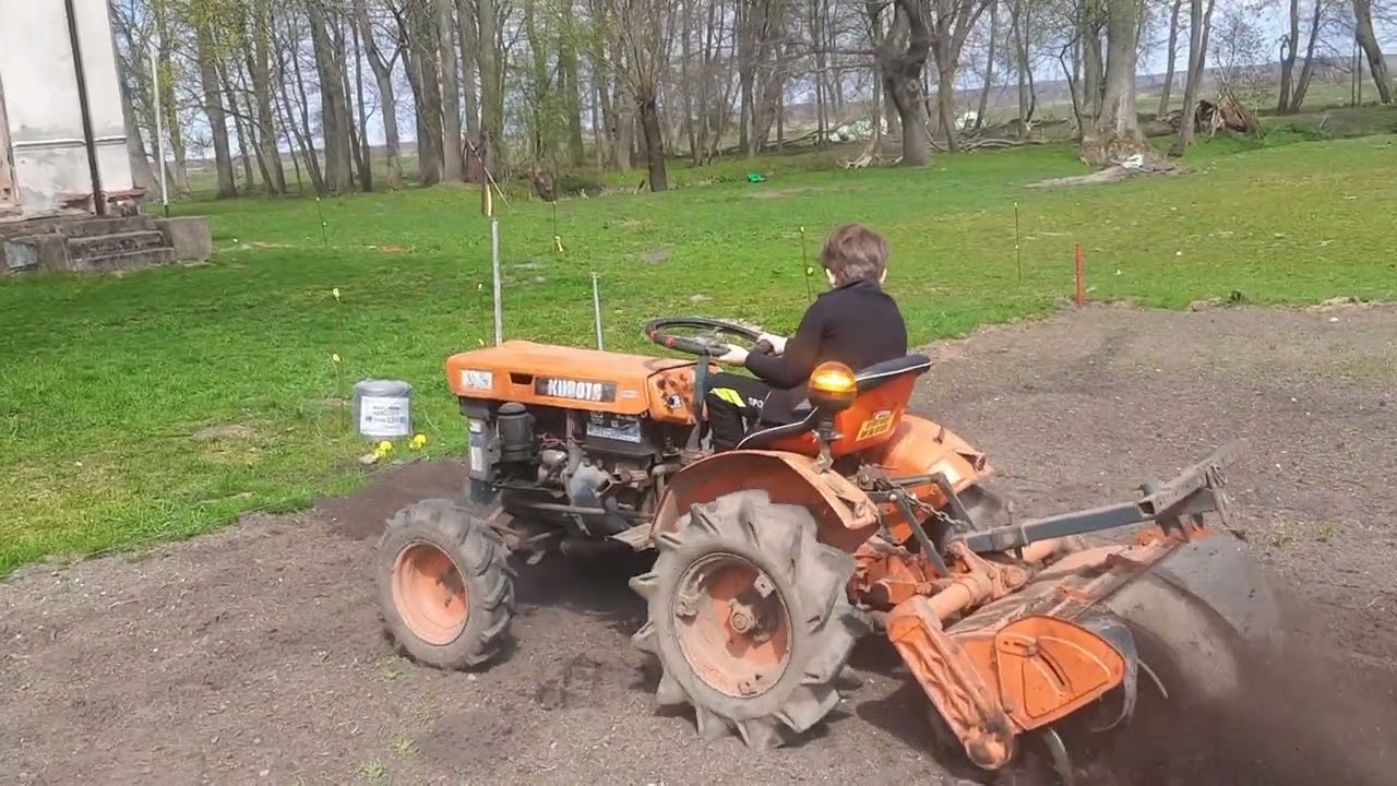 kubota b6000