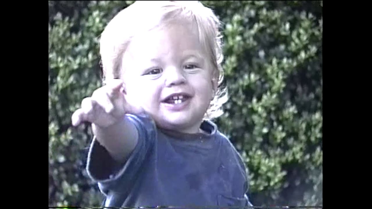 Walls Family Videos - 1994 - Portraits - Fantasy Football Draft - George Walls
