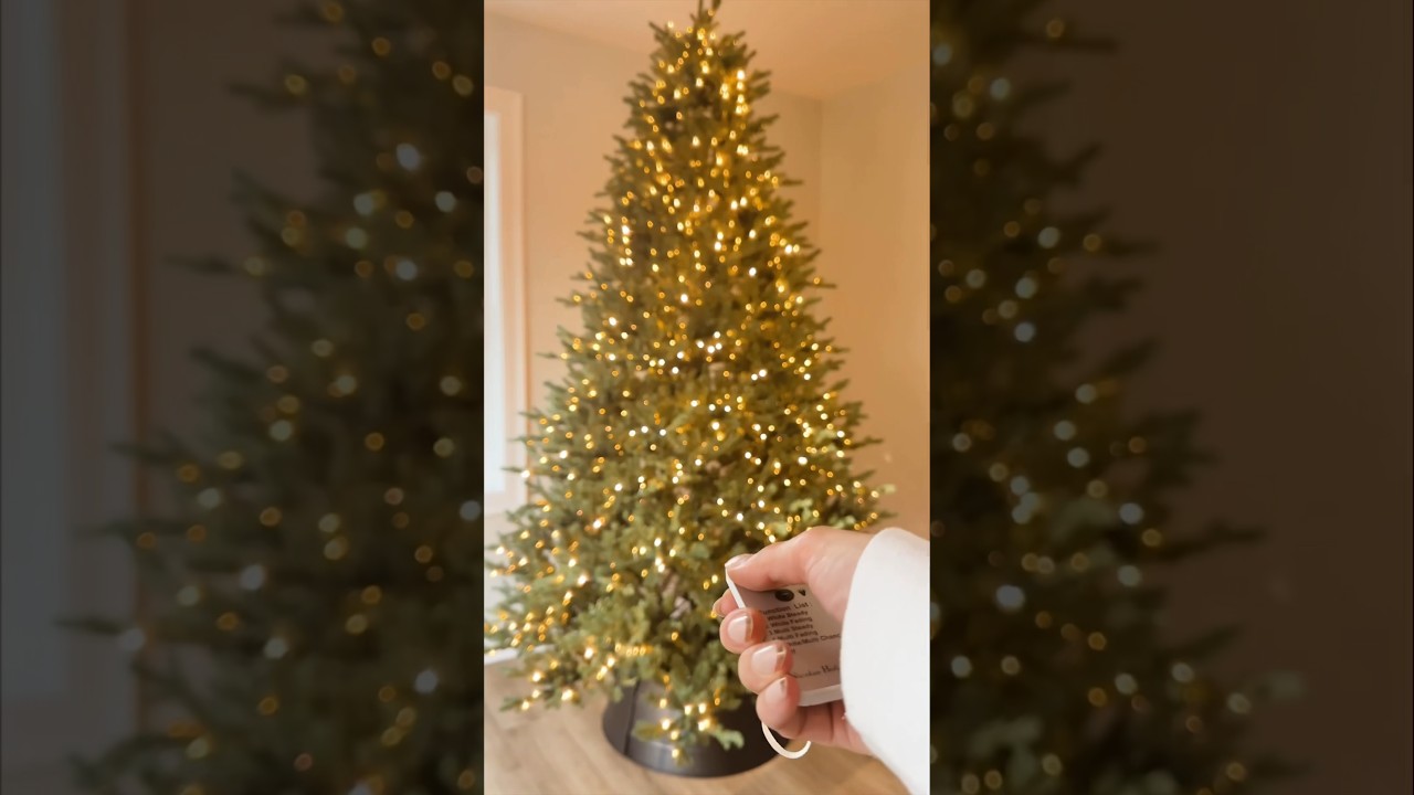 christmas tree unboxing & setup! 🎄🤍 #christmas #christmastree #unboxing