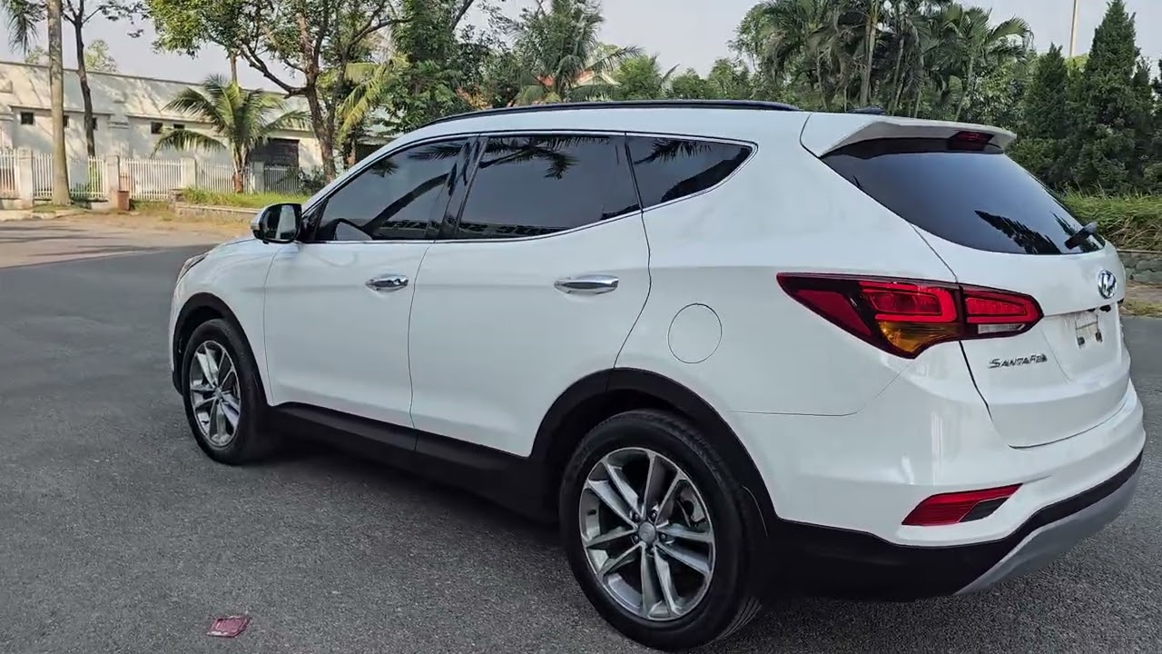 Santafe bản full máy dầu cao cấp 2018 ZIN CẢ XE, KO 1 LỖI NHỎ. Boa check toàn quốc.