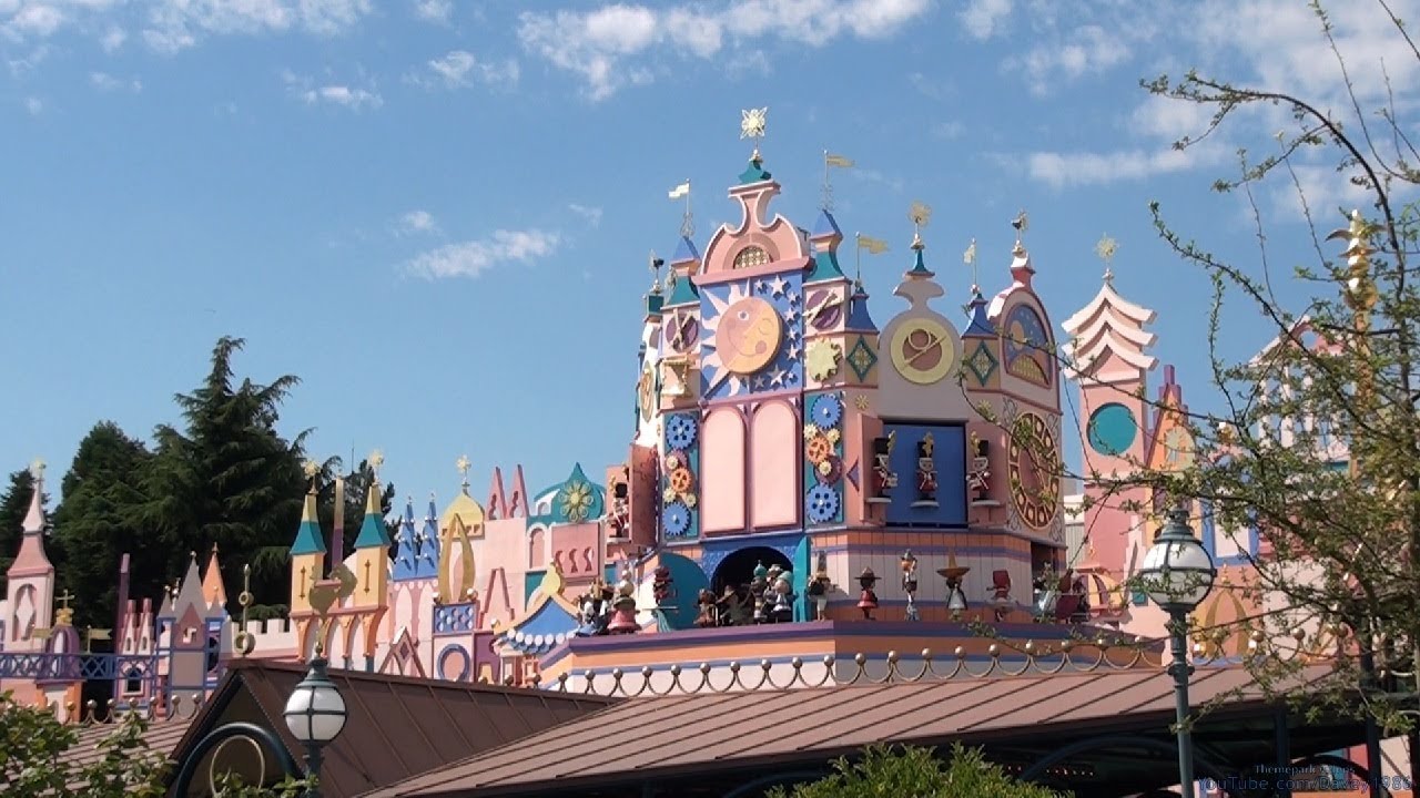 (3D audio) It's A Small World - Disneyland Parijs [Complete beleving]