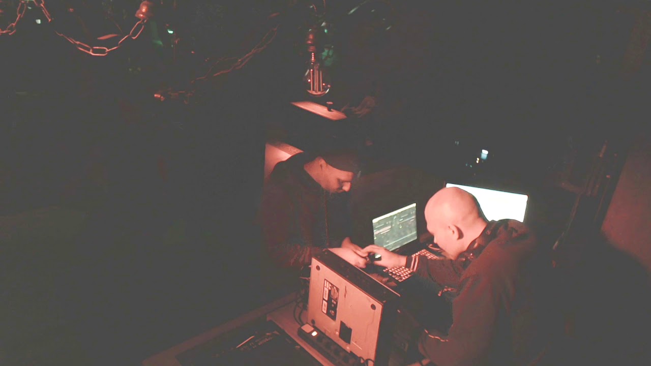 Superskif @ Kroika #liquidfunk
