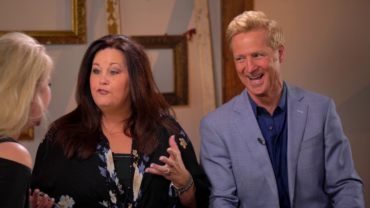 Shannon interviews Gaither Homecoming sweethearts Reggie & Ladye Smith on building a strong marriage