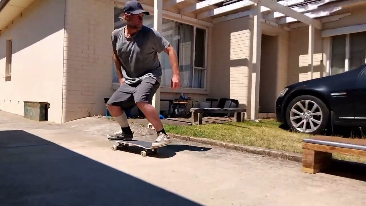 SKATING WHITEYS OLD JOINT