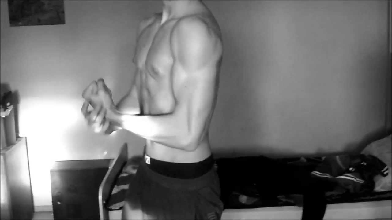 Aesthetics 14 year old Bodybuilder
