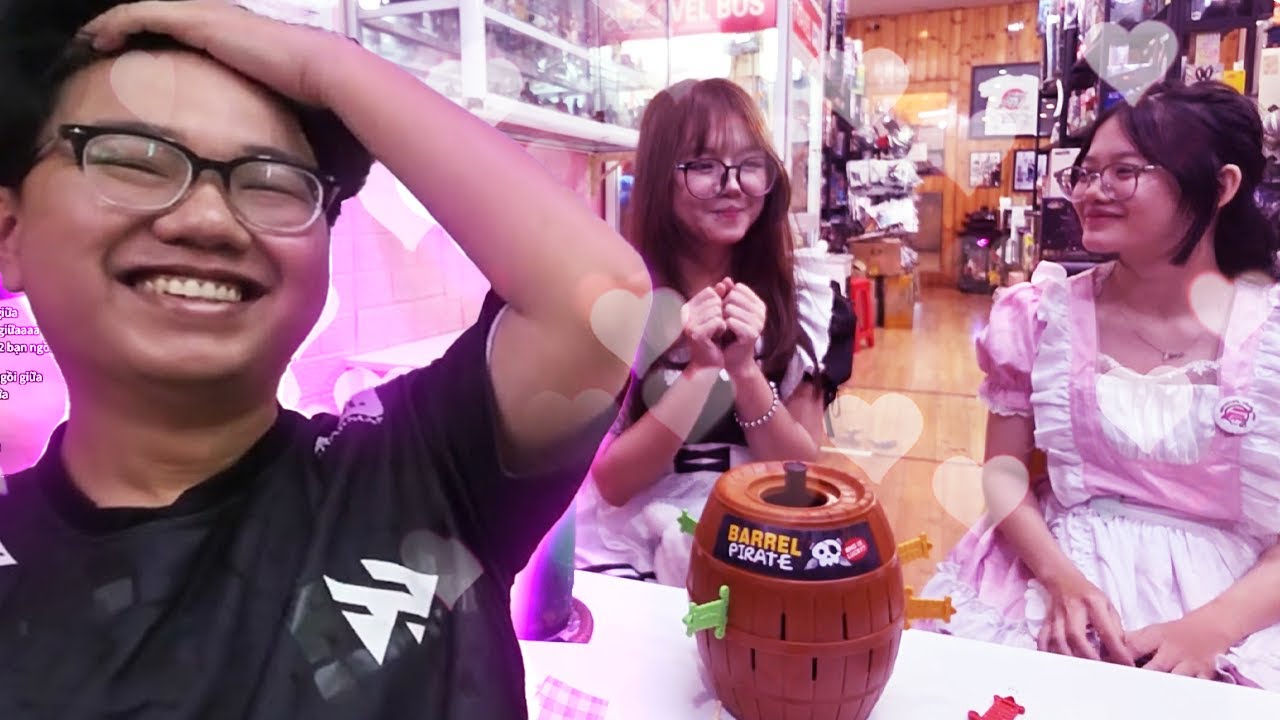Dẫn Vua Layla2k4 Đi Cafe Hầu Gái Cực Đã