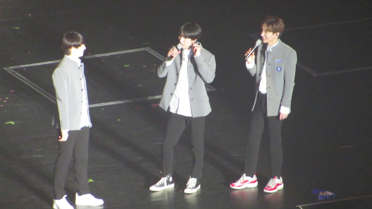 180401 SS7 IN TAIWAN talk 紙板應援 눈이이상하다 왜오빠들만보이지