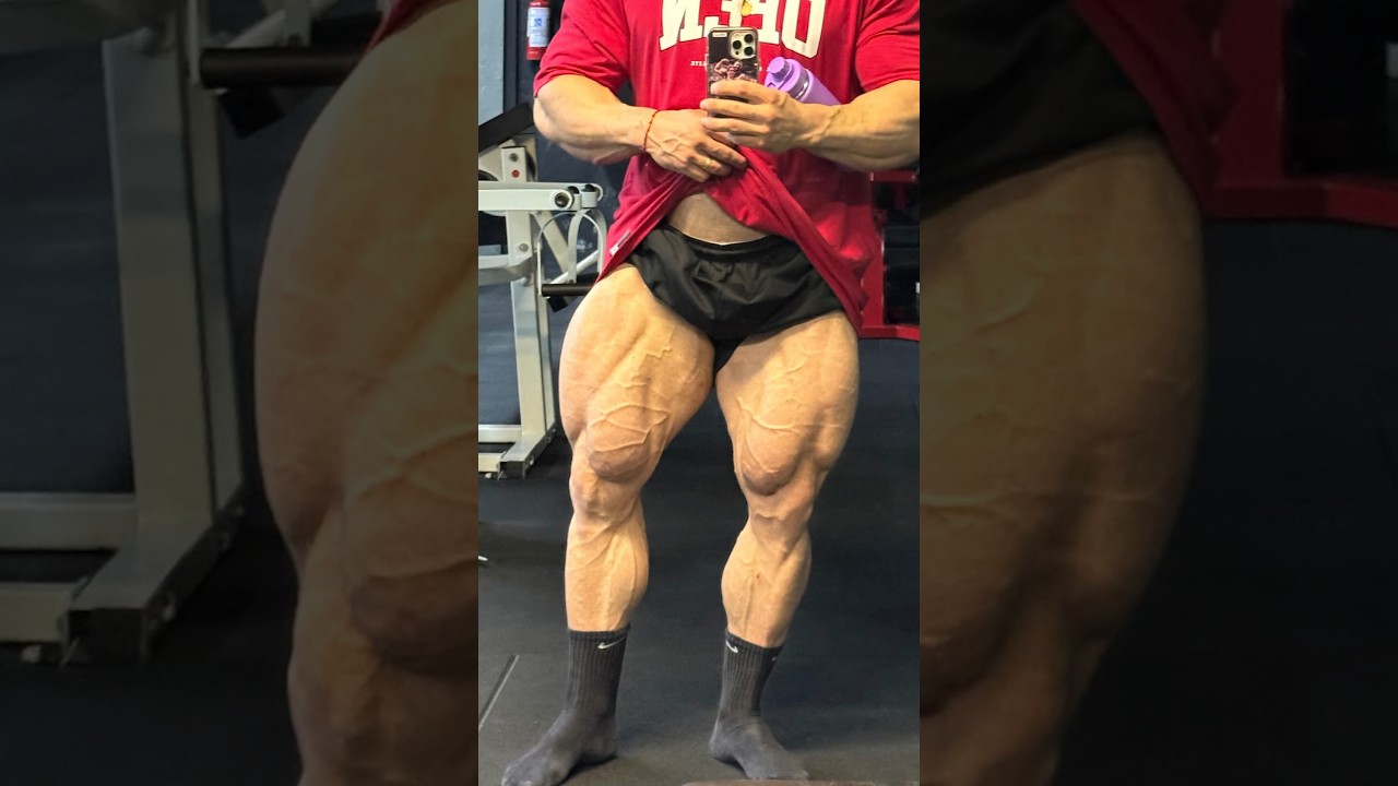 Rafael Brandao's quads look massive