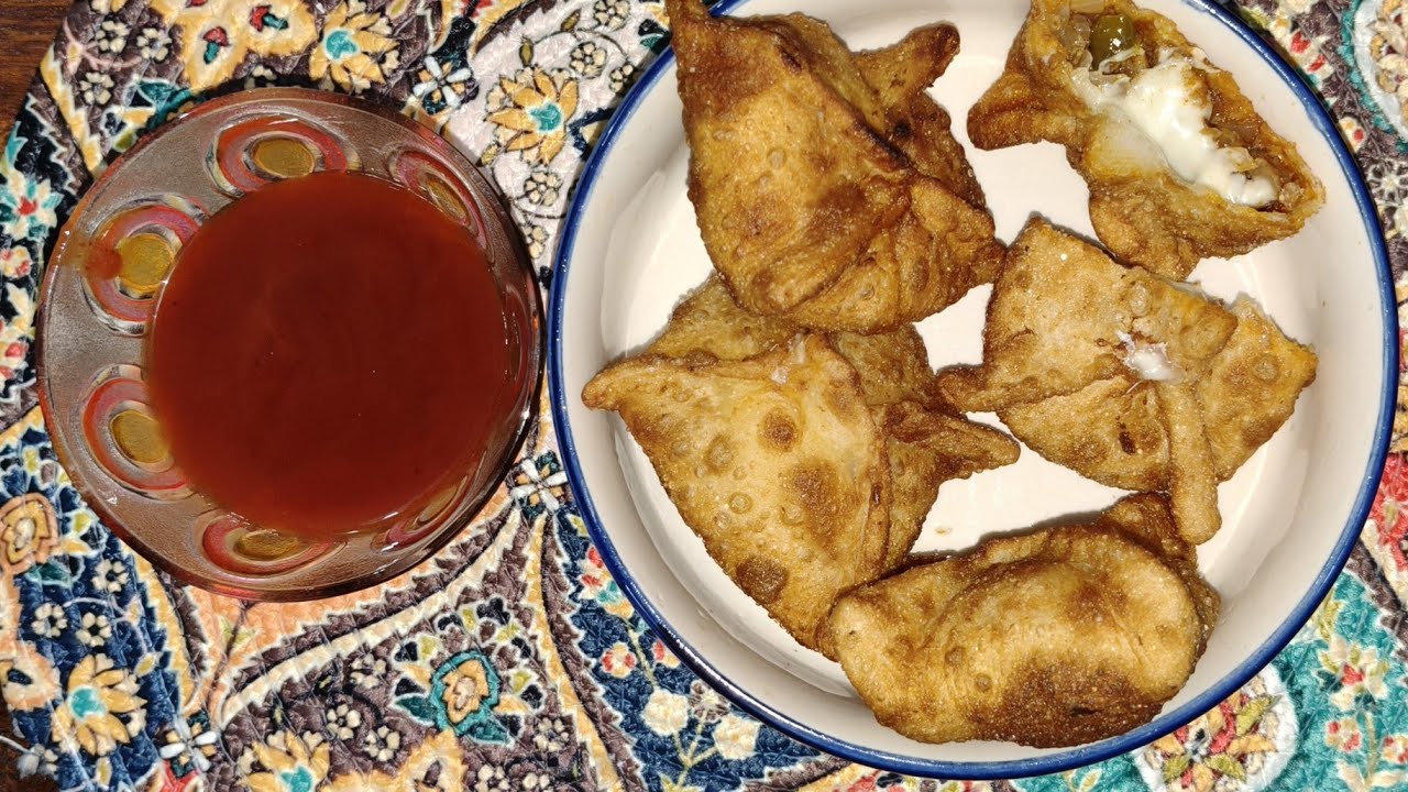 Kheema Cheesy Pockets 🤤