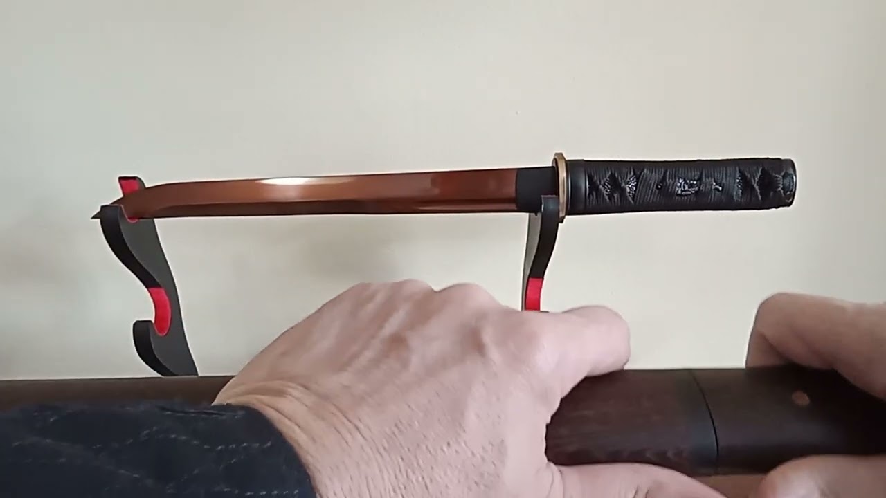 忍者刀 &ndash; Ninjato / 白鞘 &ndash; Shirasaya / 両方 &ndash; Tanto